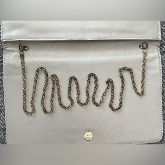 MMS Design Studio White Clutch with Intricate Cutouts - Picture 16 of 16